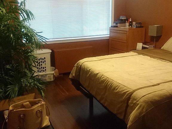 3rd image of 6641 Wakefield Dr APT 807