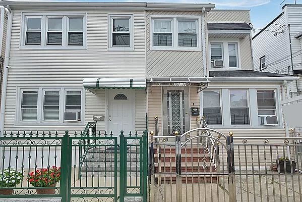 1st image of 10114 112th St