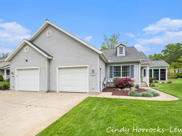 14907 Willow Brook Dr #1, Lake Odessa, MI 48849