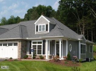 9 Lakeview Rise Rd #9, Beacon Falls, CT 06403