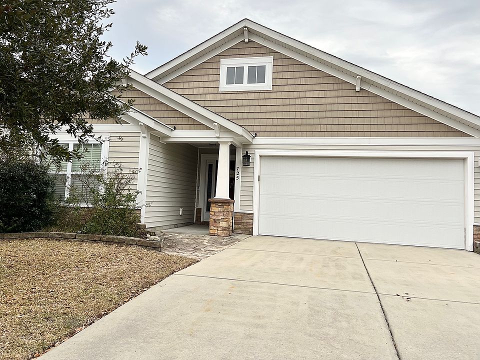 1st image of 725 Bonita Loop