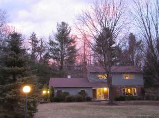 42 Wardwell Ln, Woodstock, NY