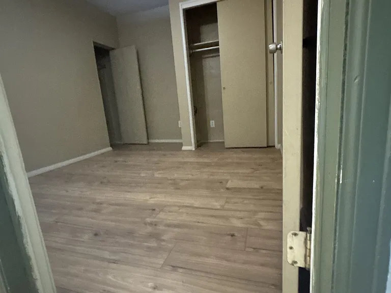 601 Manitou Ave #8 — Photo 7