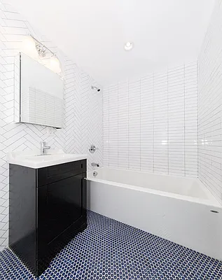 Rented by Corcoran | media 32