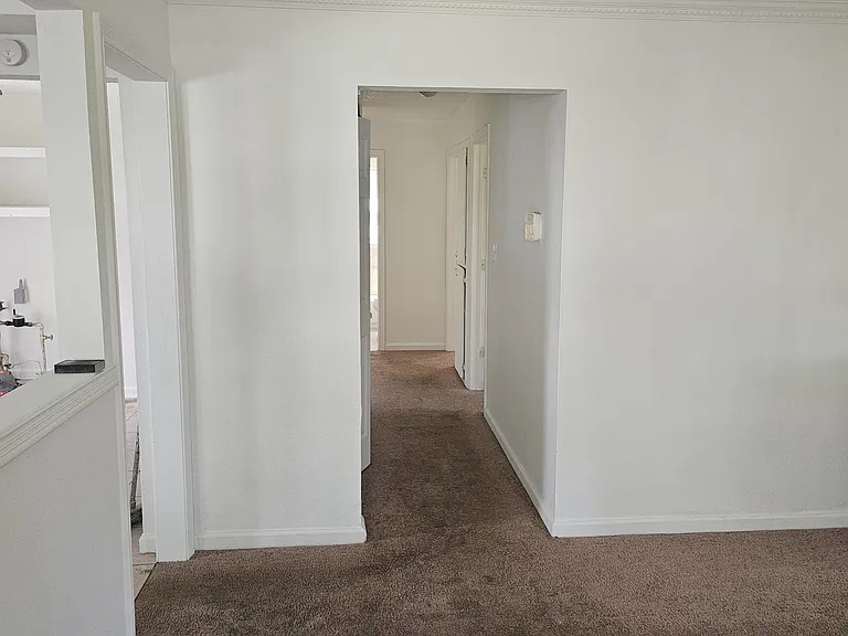27291 Andover St — Photo 5