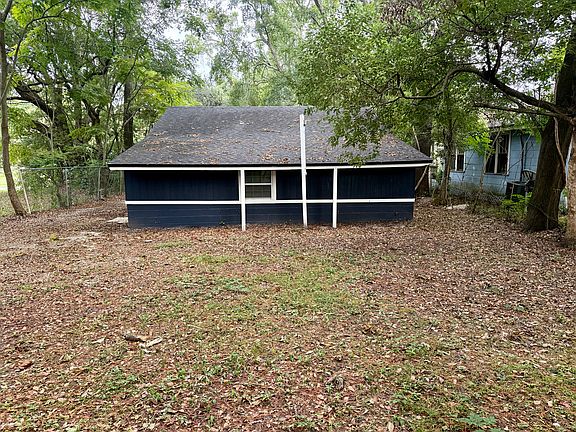 2nd image of 144 Shortreed St