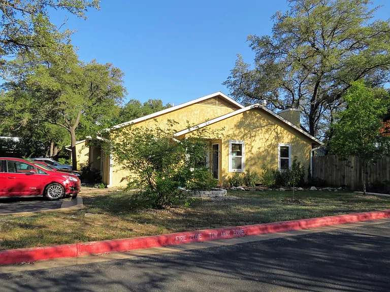 4902 Duval Rd #R2 — Photo 17