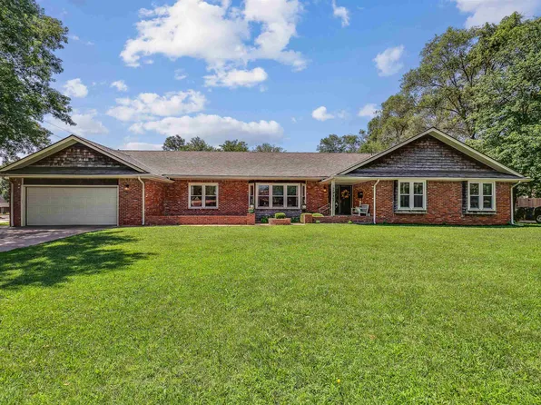 7917 E Dublin St, Wichita, KS 67206