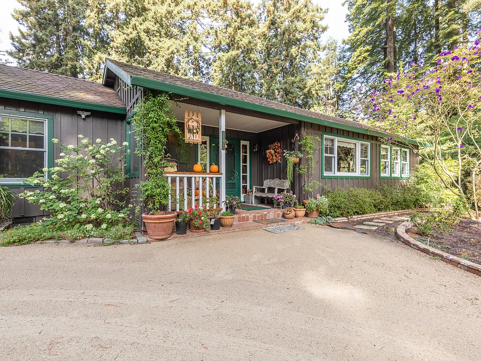 11420 Barnett Valley Rd
