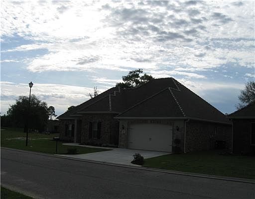 2nd image of 214 Fairway Villas Cr Cir