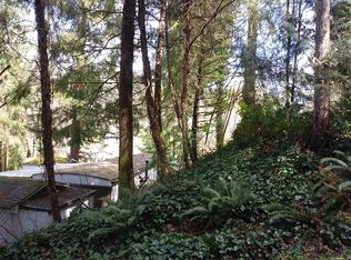 305 N Deerlane Dr, Otis, OR 97368