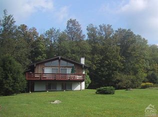 13 Boulder Brook Rd, Windham, NY 12496