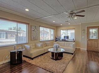 128 Calle De La Rosa, Camarillo, CA 93012