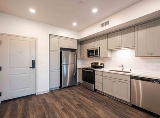 3065 Village At The Park Dr #109, Camarillo, CA 93012