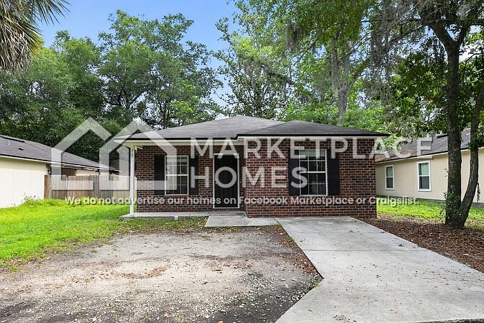 1st image of 2167 Thomas Ct
