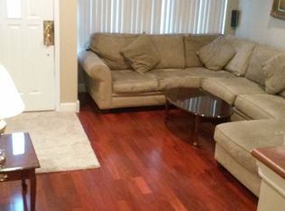 49 Latourette Ln, Staten Island, NY 10314