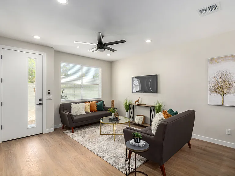 1642 E Monte Vista Rd #85006 — Photo 3