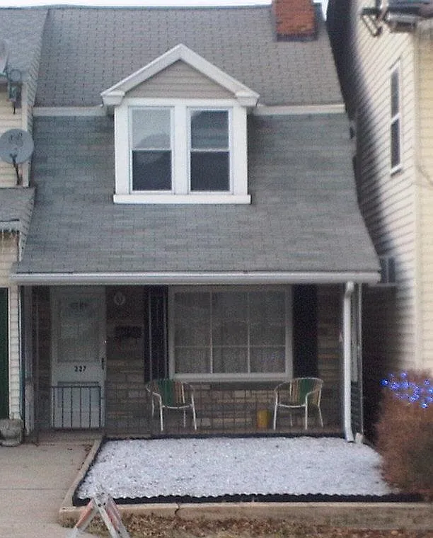 227 Lehigh Ave photo 1