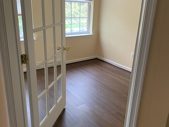 3rd image of 12406B Liberty Bridge Rd