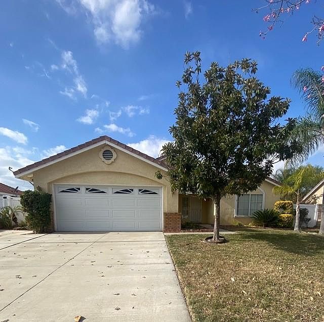 1st image of 28161 Cannon Dr