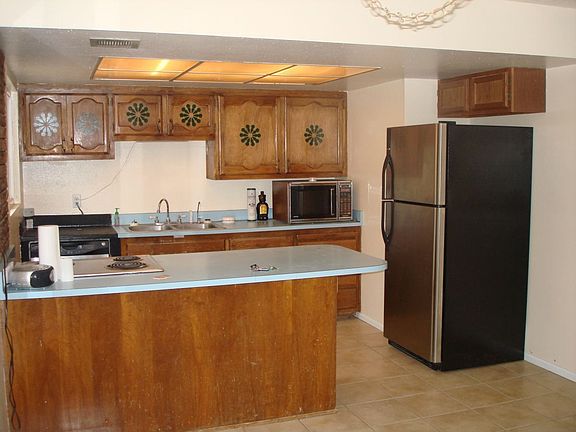4th image of 2929 Brooksmoor Dr SW