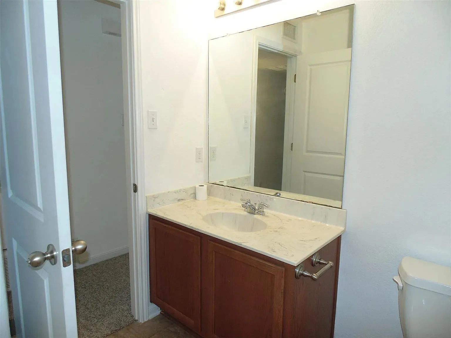 2 bed, 2.0 bath, 1150 sqft, $1,250 — Photo 4