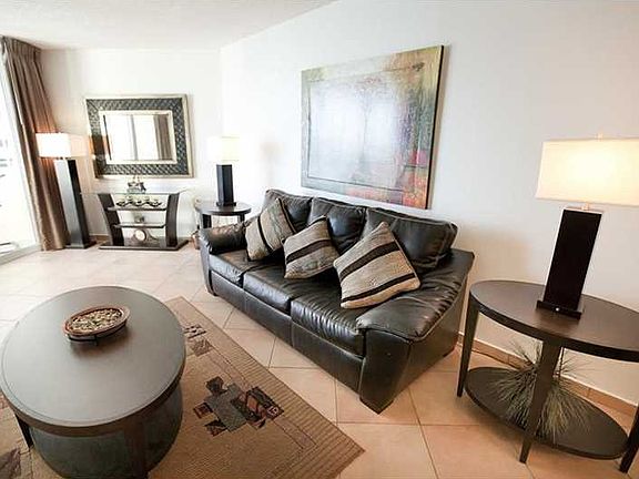 5th image of 17375 Collins Ave #1604