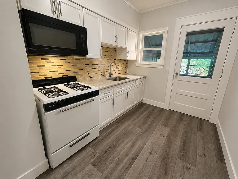 4127 Murray Ave — Photo 10