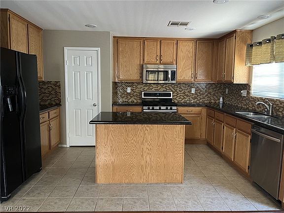 5th image of 550 Swiss Cottage Ave #0
