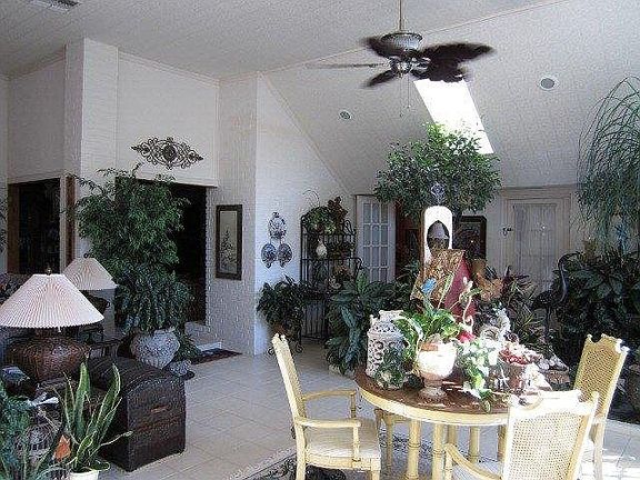4th image of 114 Jade Dr