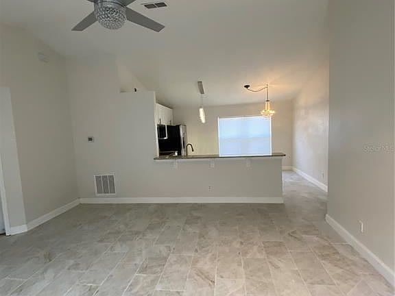 5th image of 104 Hartsdale Dr