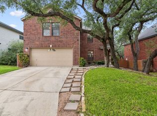 9326 Moonlit Glade Rd, Helotes, TX 78023