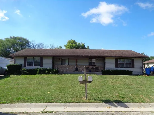 1051 Clement STREET #1053, Watertown, WI 53094