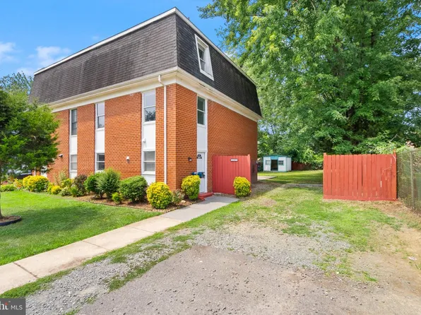 109 Mayfair Dr NE, Leesburg, VA 20176
