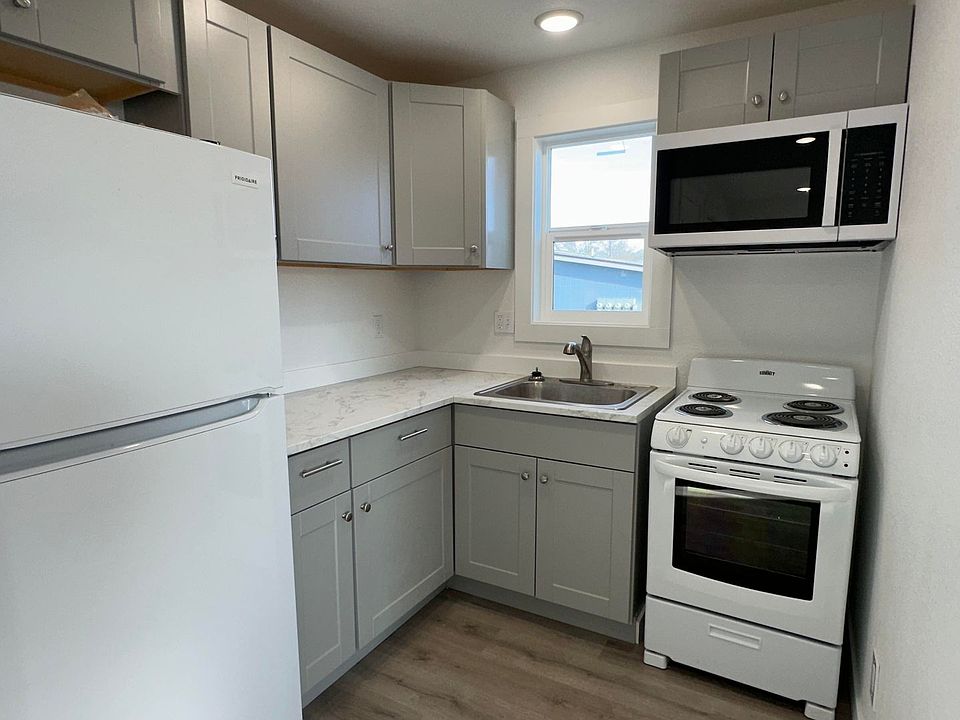 1st image of 305 NW 8th Ave #337