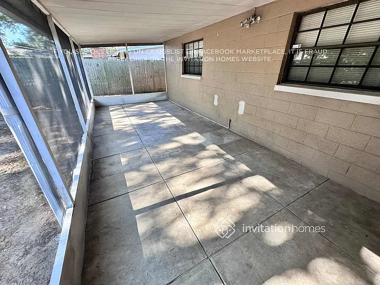 907 Skyview Dr — Photo 16