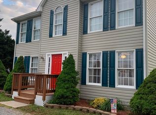 1139 Navigation Point, Goodview, VA 24095