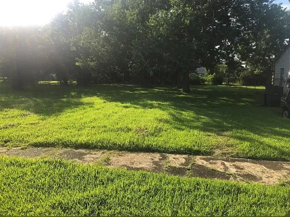 1518 W 6th St Lot 12, Pt Arthur, TX 77640