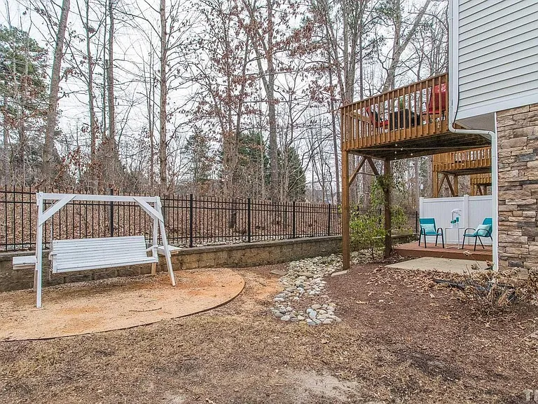 8024 Sycamore Hill Ln — Photo 34