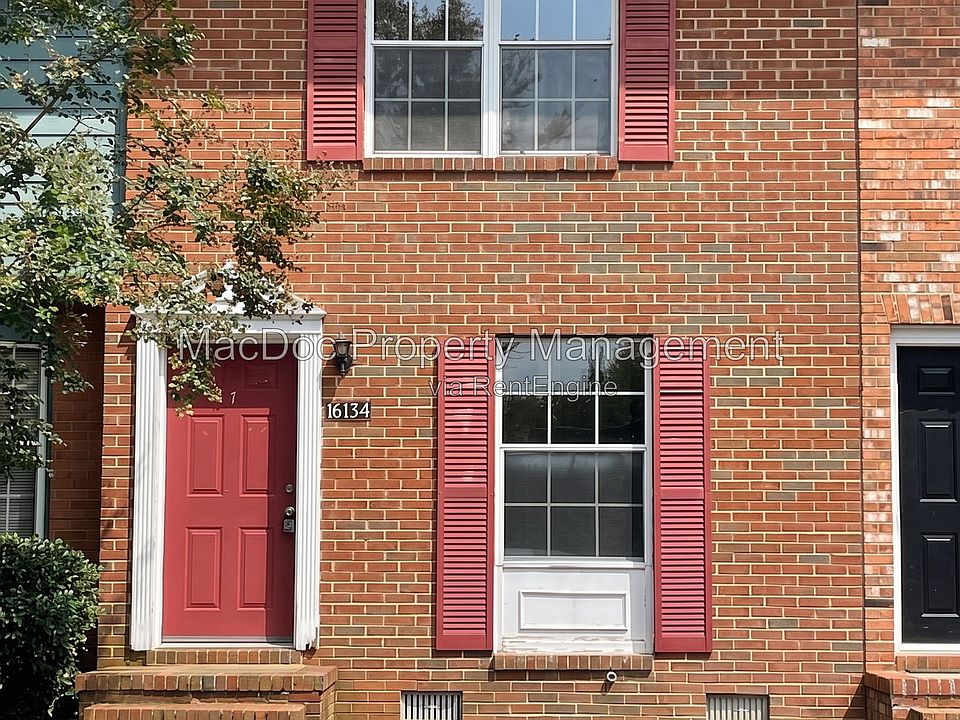 1st image of 16134 Clarence Ct