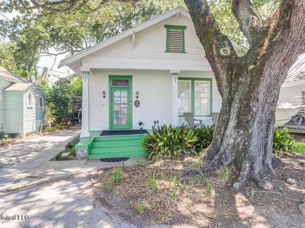 132 Dukate St, Biloxi, MS 39530