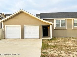 210 25th Ave NE, Watford City, ND 58854