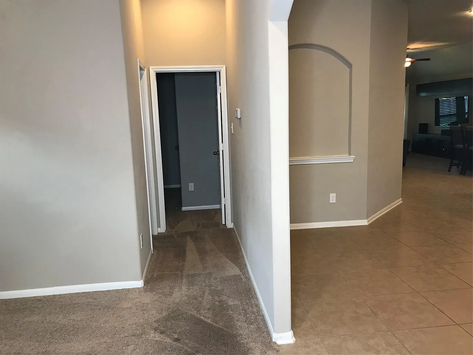 3 bed, 2.0 bath, 1822 sqft, $2,100 — Photo 3
