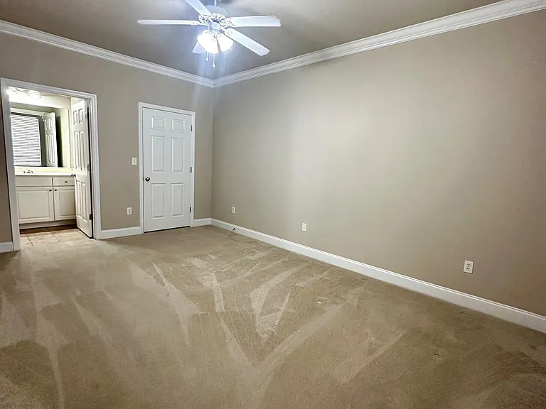 900 Dean Lee Dr #206 — Photo 7