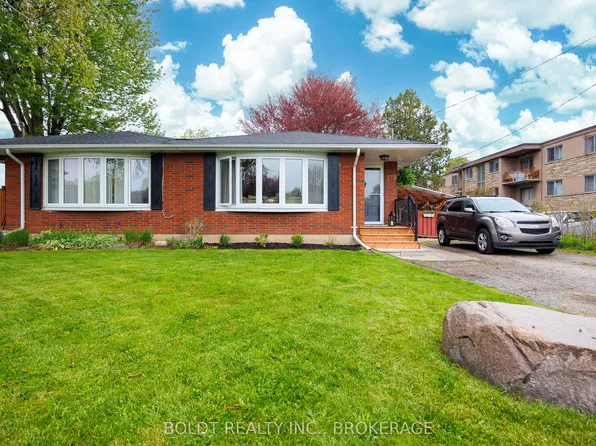 48 Nello St, Saint Catharines, ON L2N 1G7