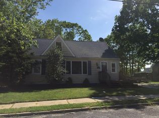 140 W Johnson Ave, Somers Point, NJ