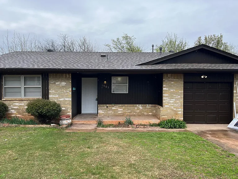 1505 Kingston Rd — Photo 1