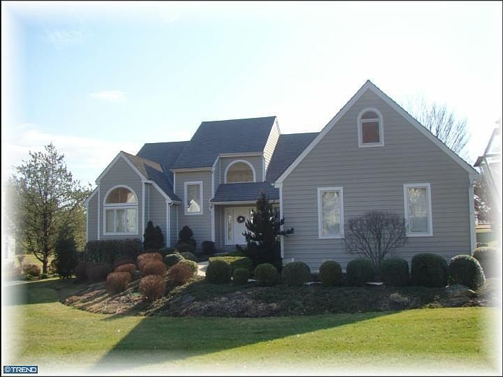 For Sale: 19 Orchard View Dr, Chadds Ford, PA 19317