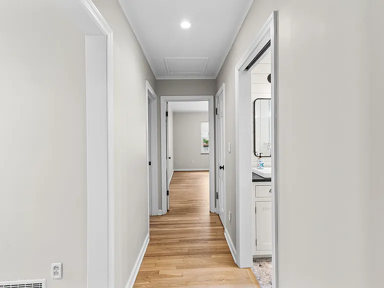 123 W Clearview Ave — Photo 24