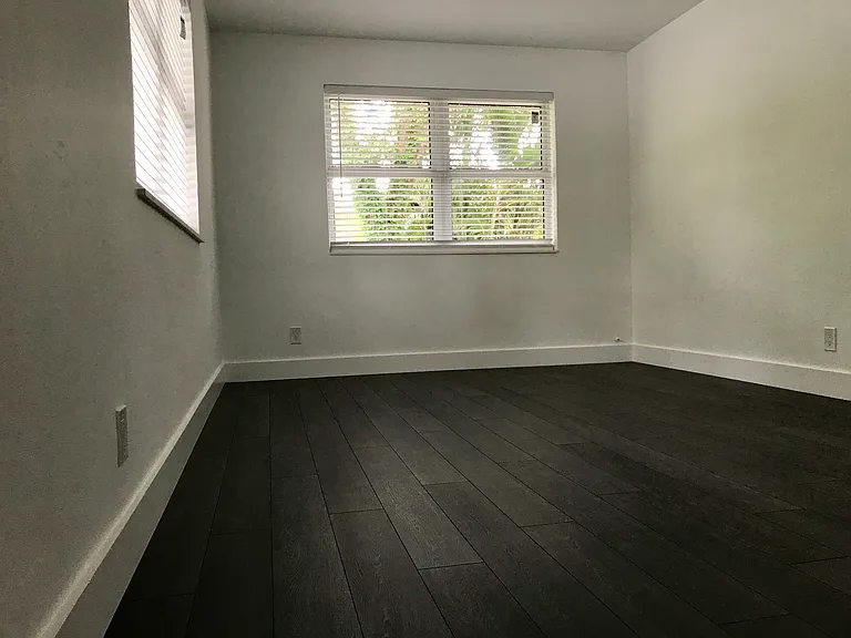 1720 NE 139th St — Photo 22